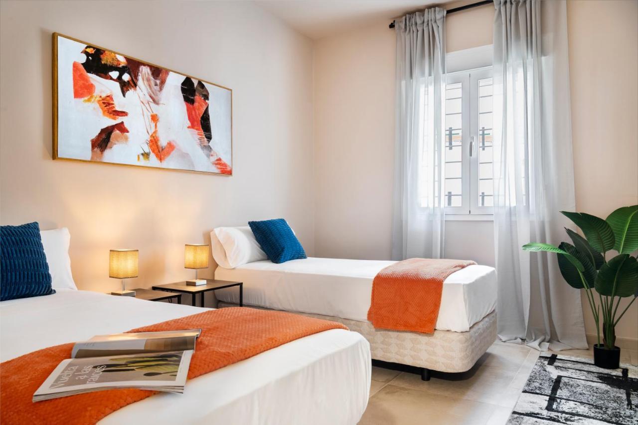 Triana Pureza Suite Con Patio Privado Sevilla Exteriör bild